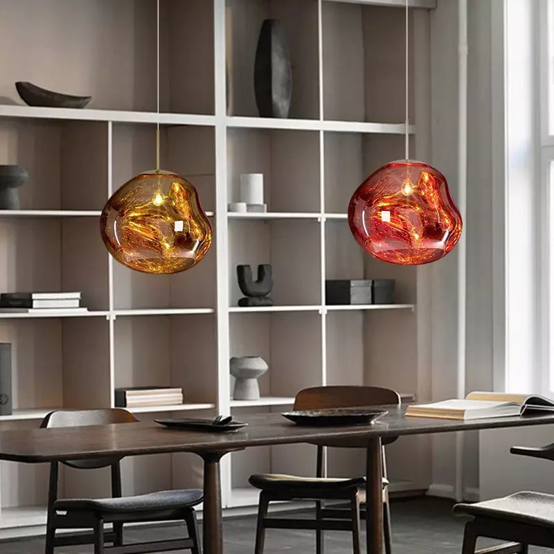 Suspension en verre Liora — Abat-jour sculptural moderne, éclairage d’ambiance chaleureux