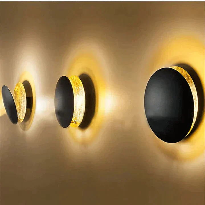 Einzigartige, um 360° drehbare LED-Eklipsen-Wandlampe - Mondphasendesign