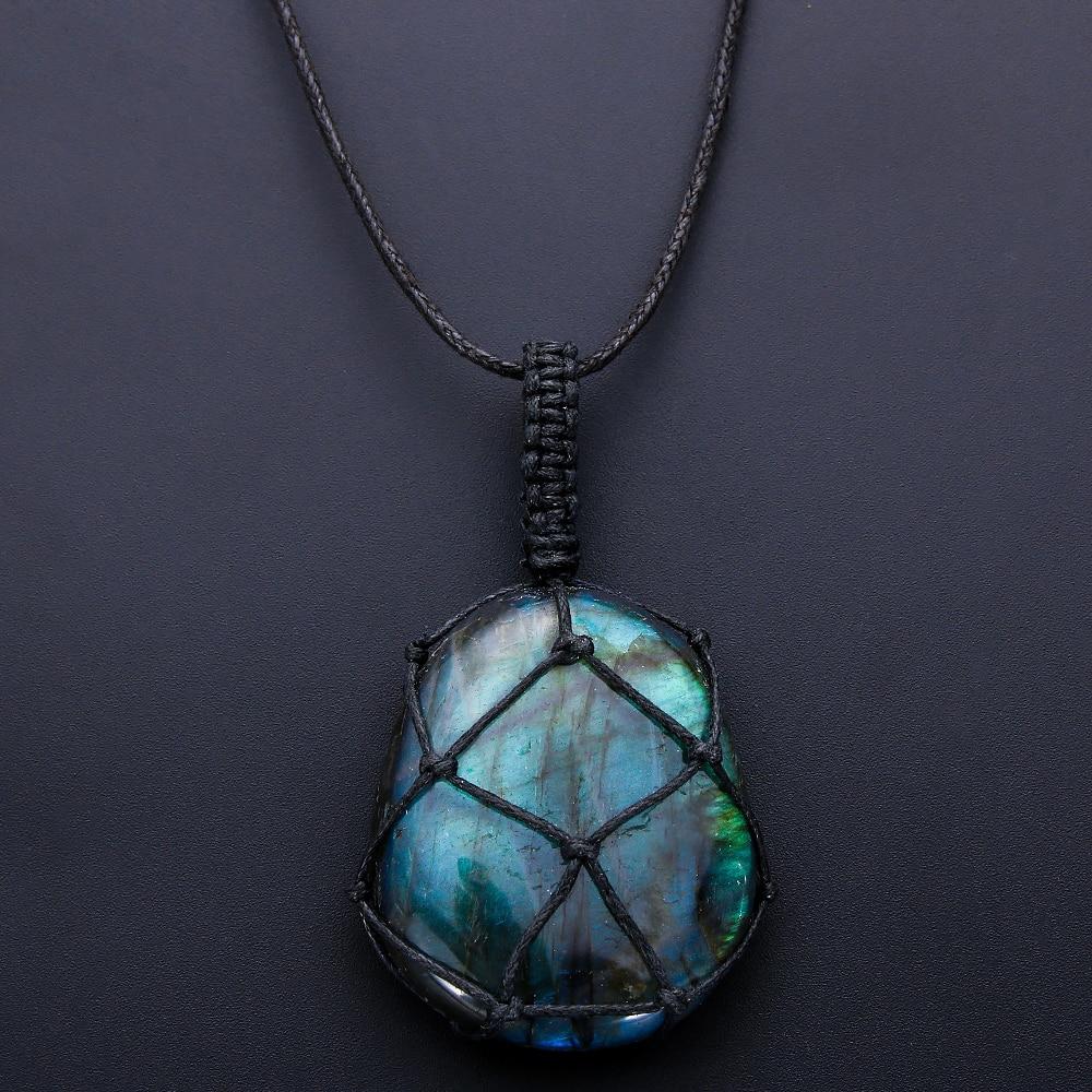 Aris Dragonheart Labradorite Necklace