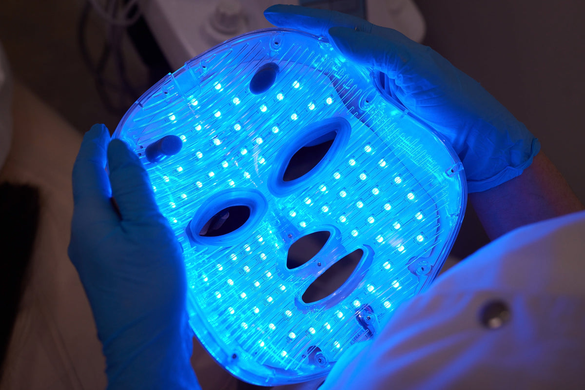 Vrimlo 7-Color LED Therapy Mask for Smoother Skin