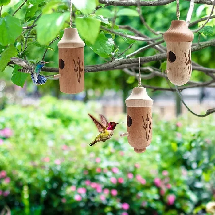Wooden Hummingbird House - Gift for Natural Lovers | Filindra