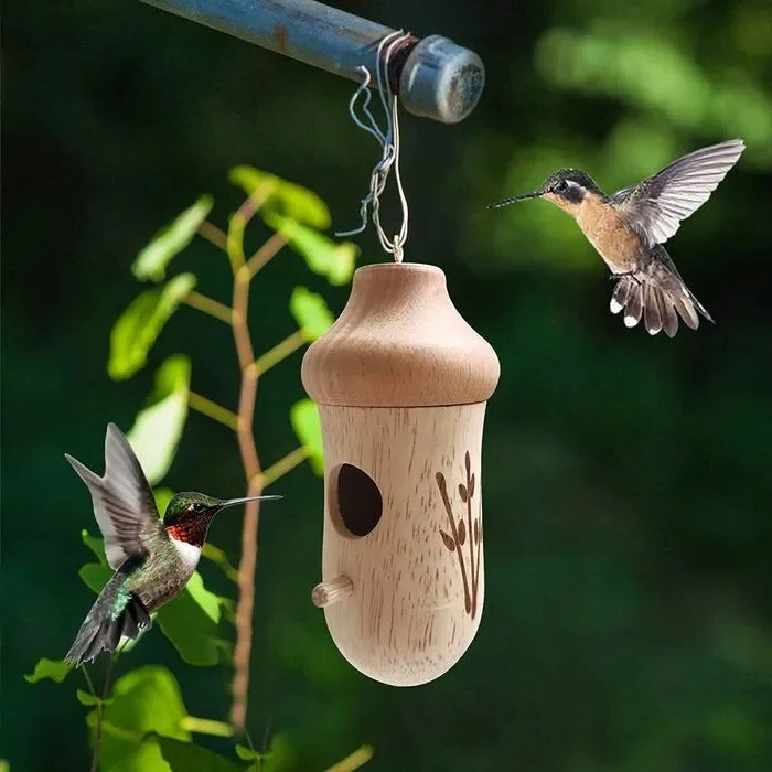 Wooden Hummingbird House - Gift for Natural Lovers | Filindra