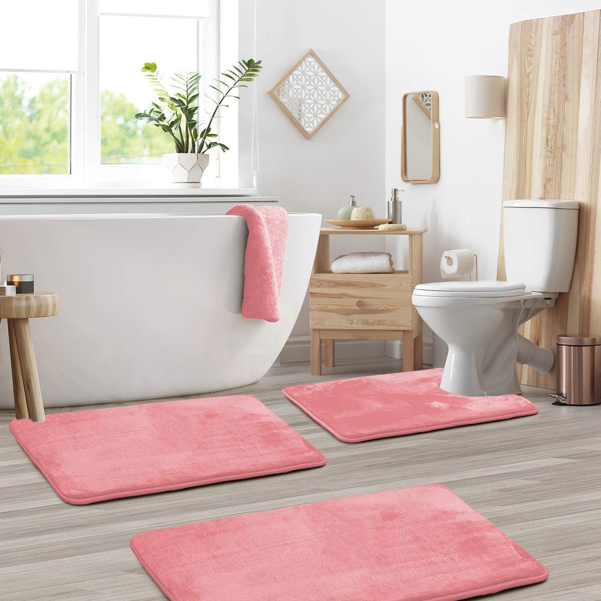 Set di 3 tappetini da bagno in memory foam LuxeCloud — Antiscivolo
