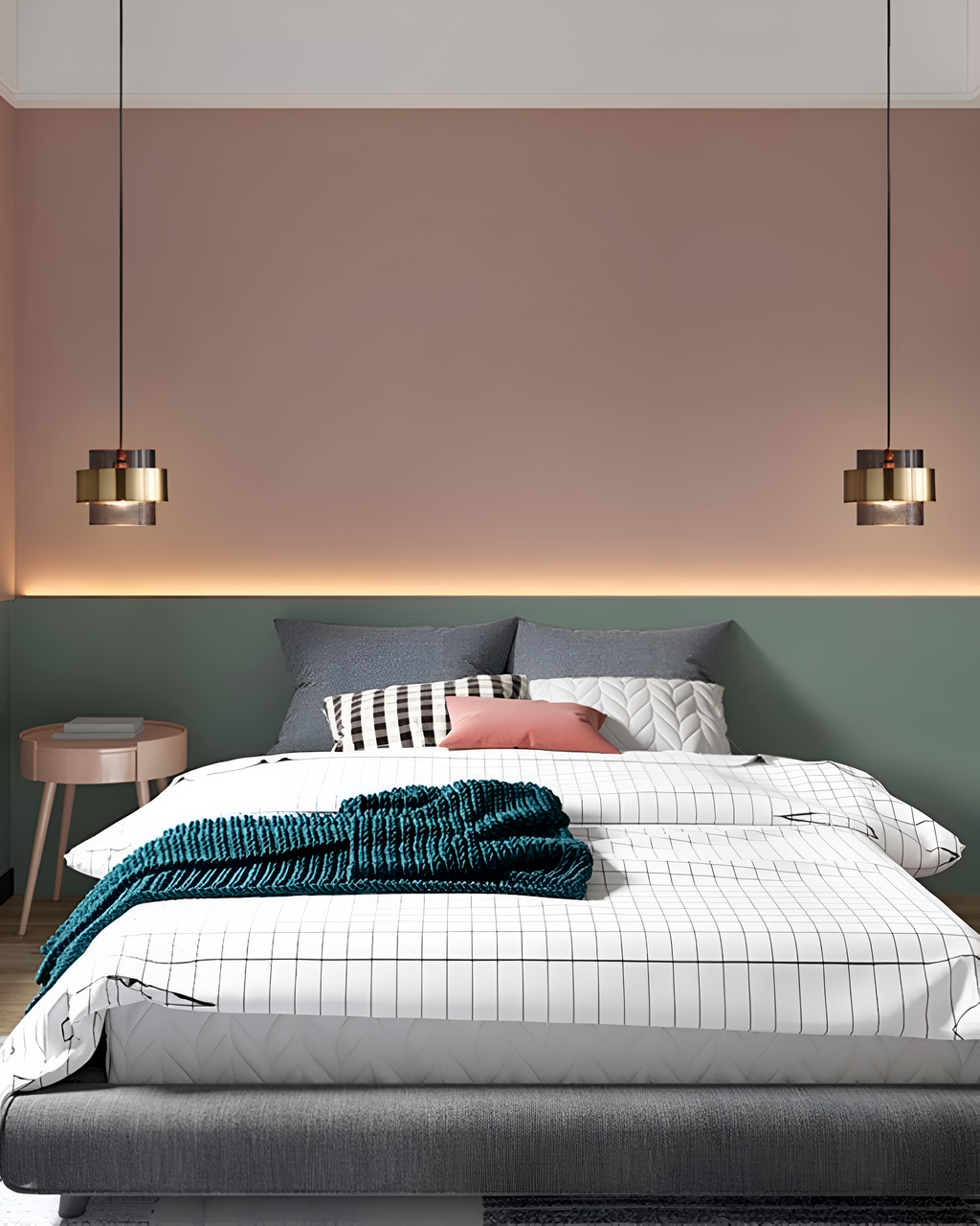 Solara pendellampa i guldfärgat glas, industriell kant med vinklad design