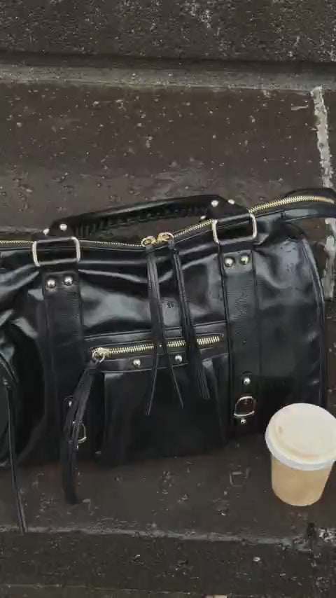 Structured Handbag, Firm Top Handle, Rigid Frame, Clean Geometric Shape
