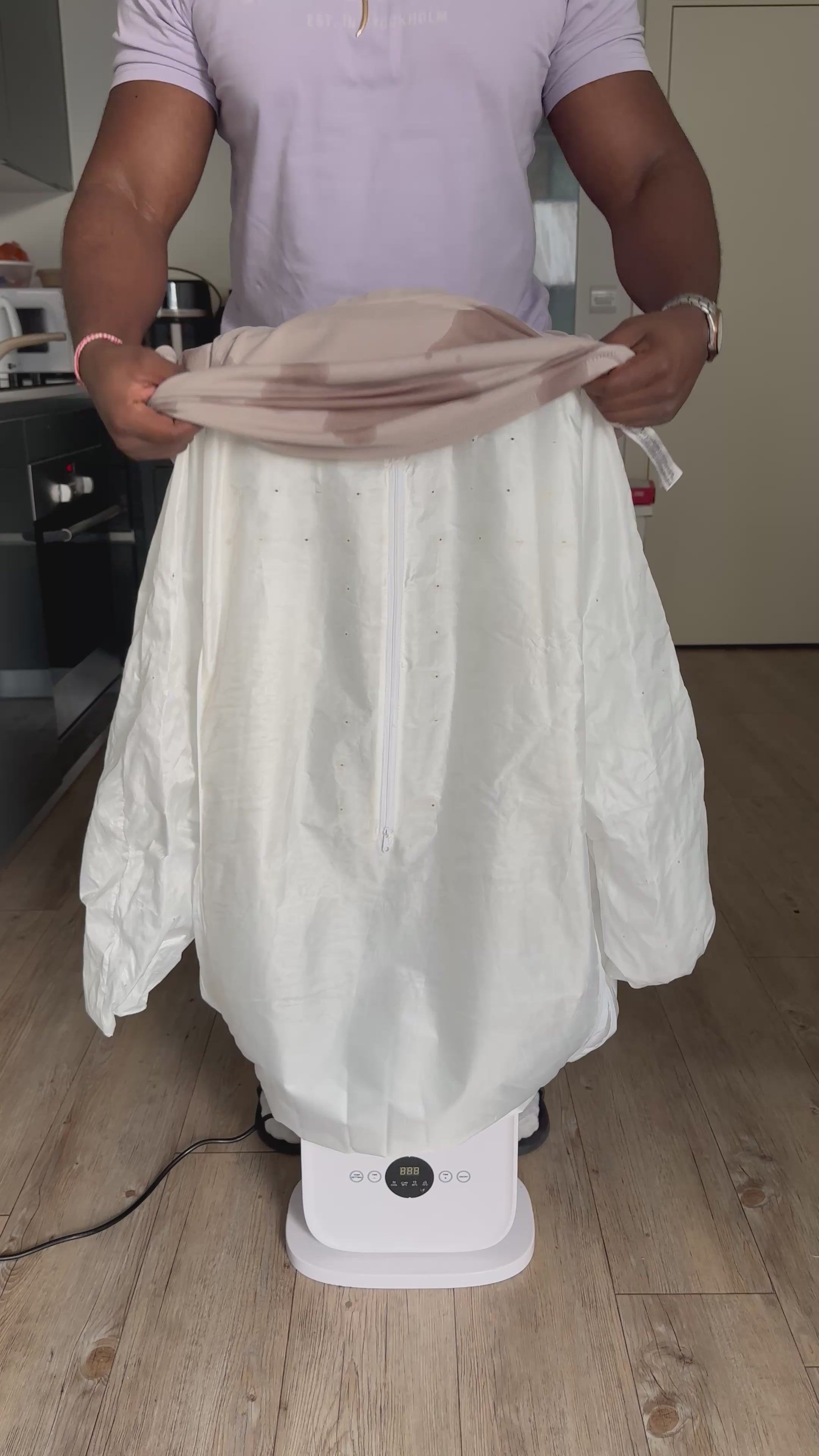 Automatic 360-Degree Airflow Garment Steamer — Hands-Free Ironing System