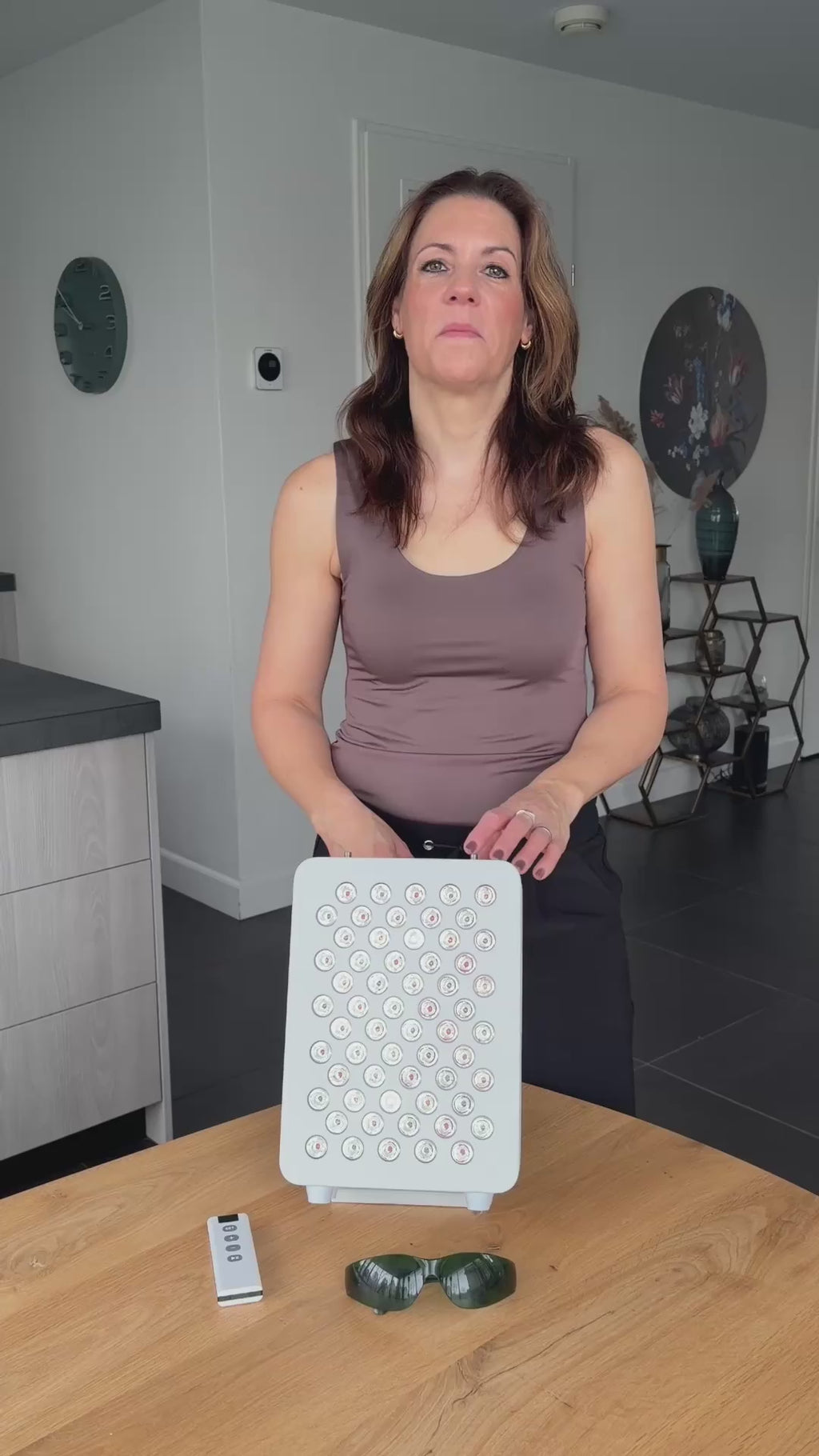 Painel profissional de terapia de luz vermelha — oito bandas de luz distintas