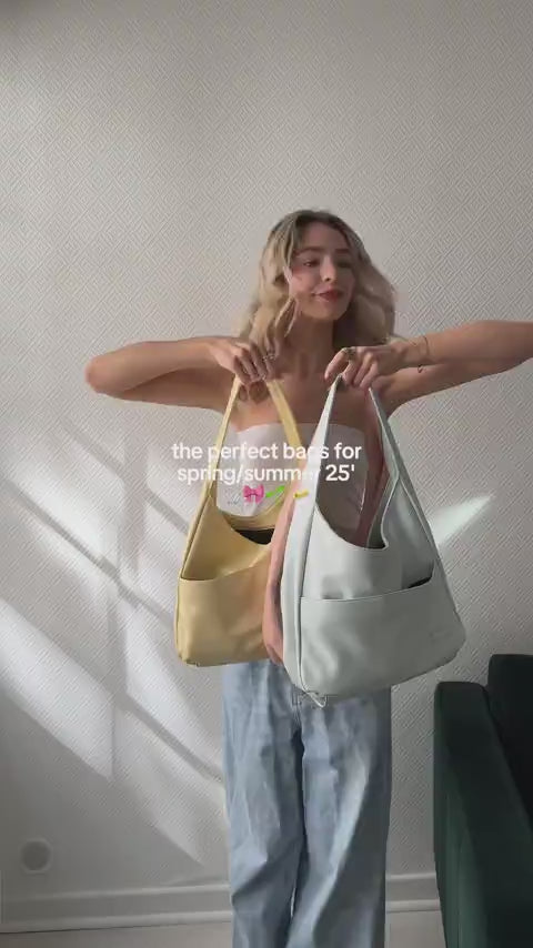 Timeless Bucket Shape Handbag — Structured Design, Spacious Interior