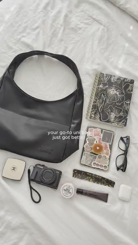 Timeless Bucket Shape Handbag — Structured Design, Spacious Interior