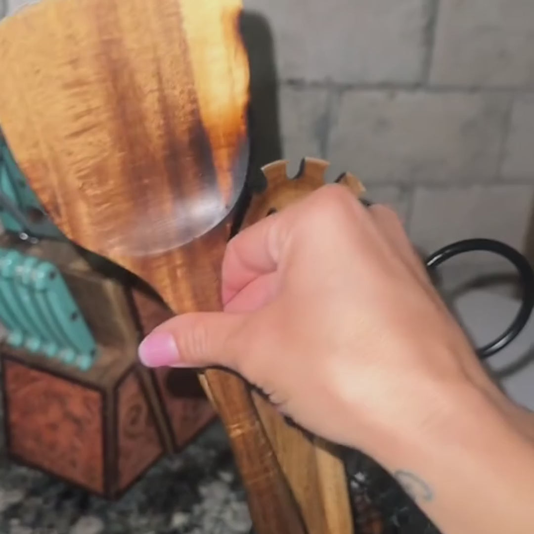 Juego completo de utensilios de cocina ForestCraft — Mangos cómodos, seguros para la batería de cocina