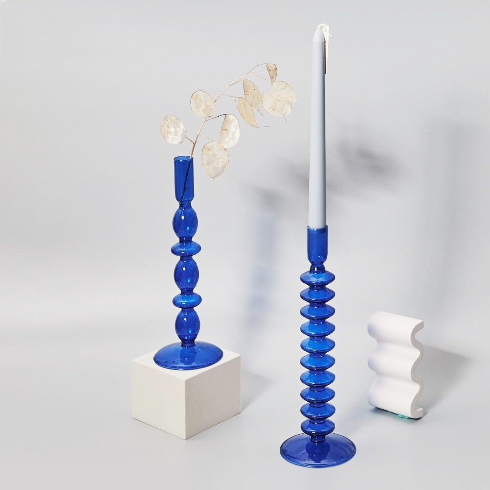Kobaltblaue Kerzenhalter aus mundgeblasenem Glas – Retroformen