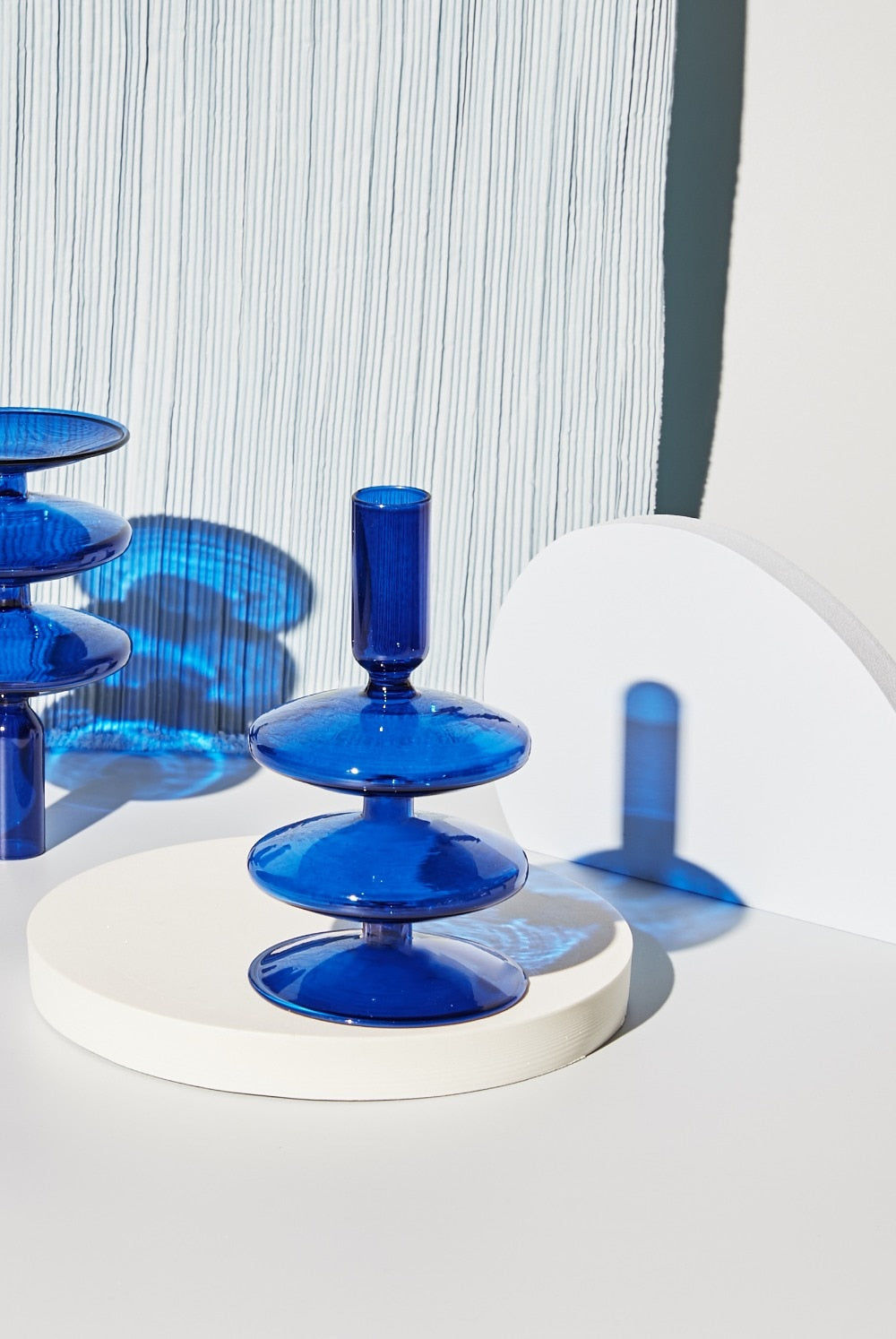 Kobaltblaue Kerzenhalter aus mundgeblasenem Glas – Retroformen