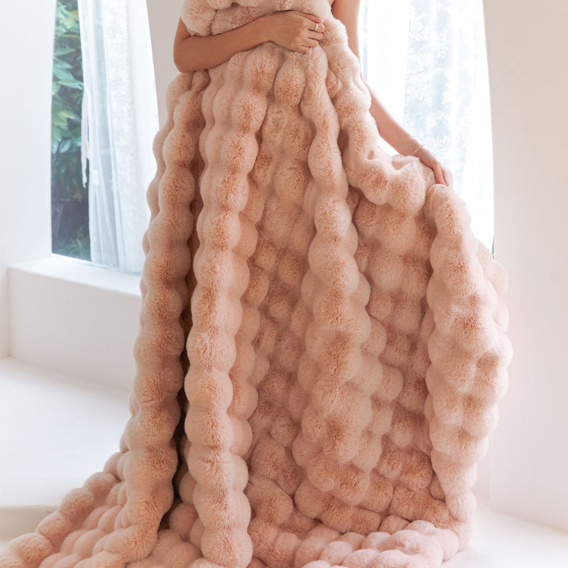 Manta de peluche em pelo sintético ultramacio com padrão de bolhas