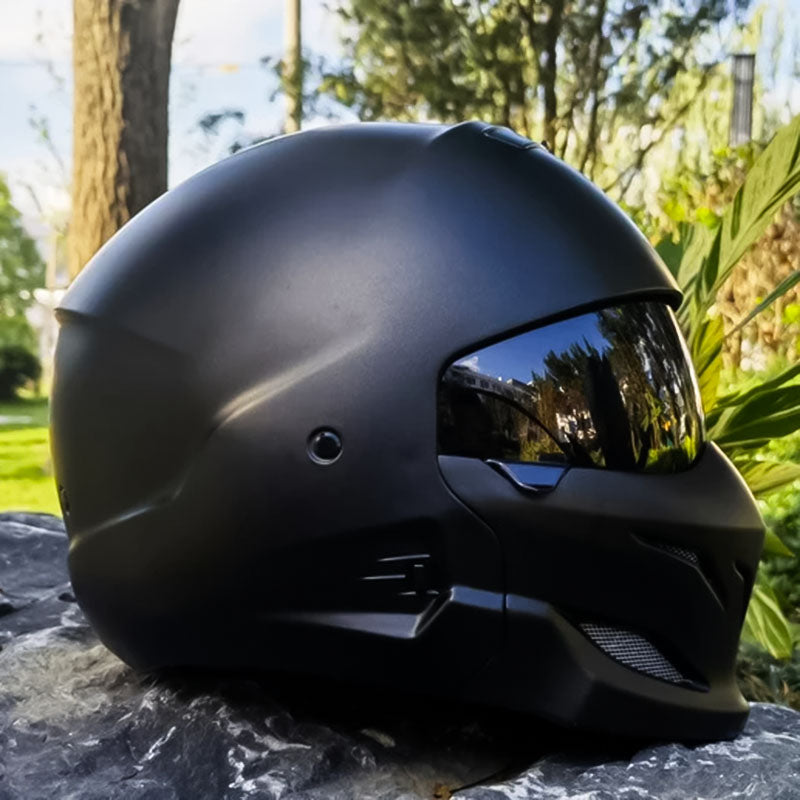 Pilot Motorcycle Helmet — Aerodynamic Design, Dark Visor