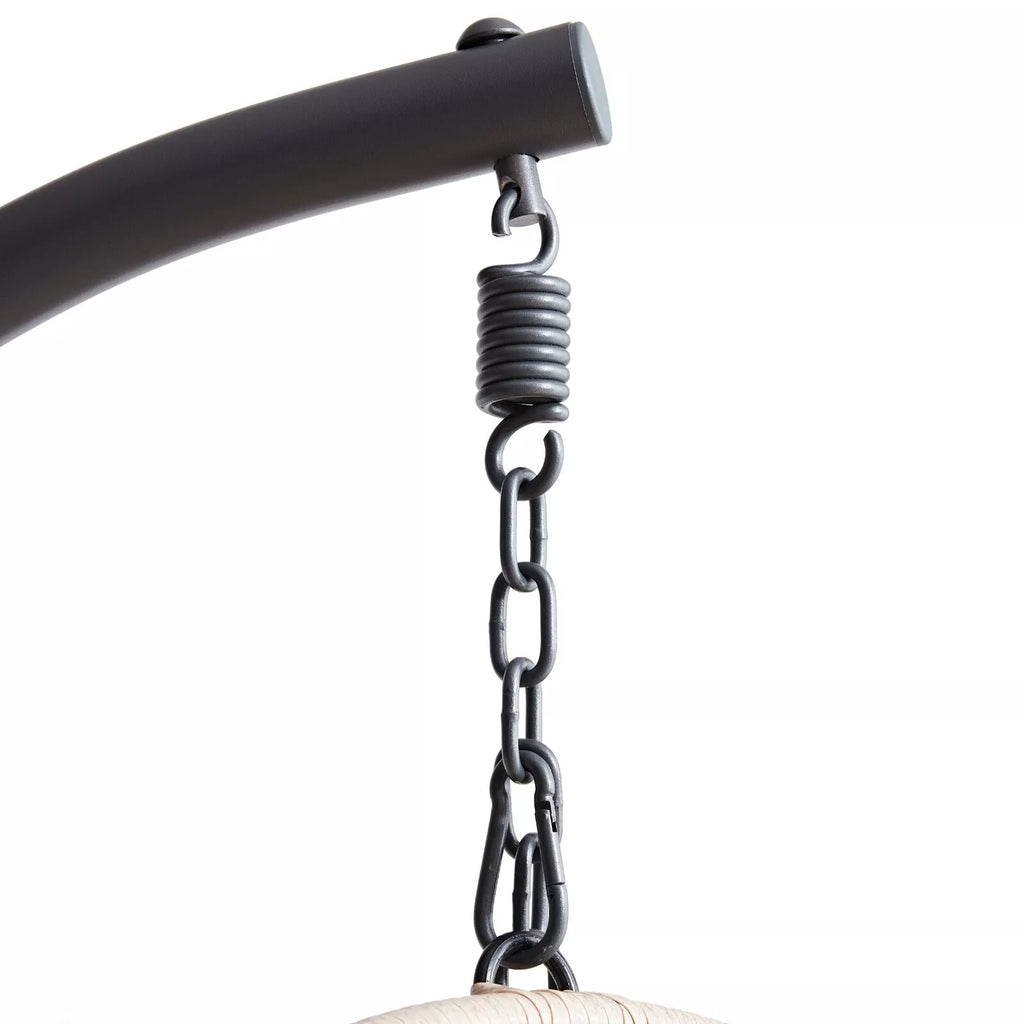 Fauteuil suspendu en rotin haut de gamme avec coussins moelleux
