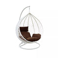 Eksklusiv hængende æggestol i rattan — polstret hængekøje