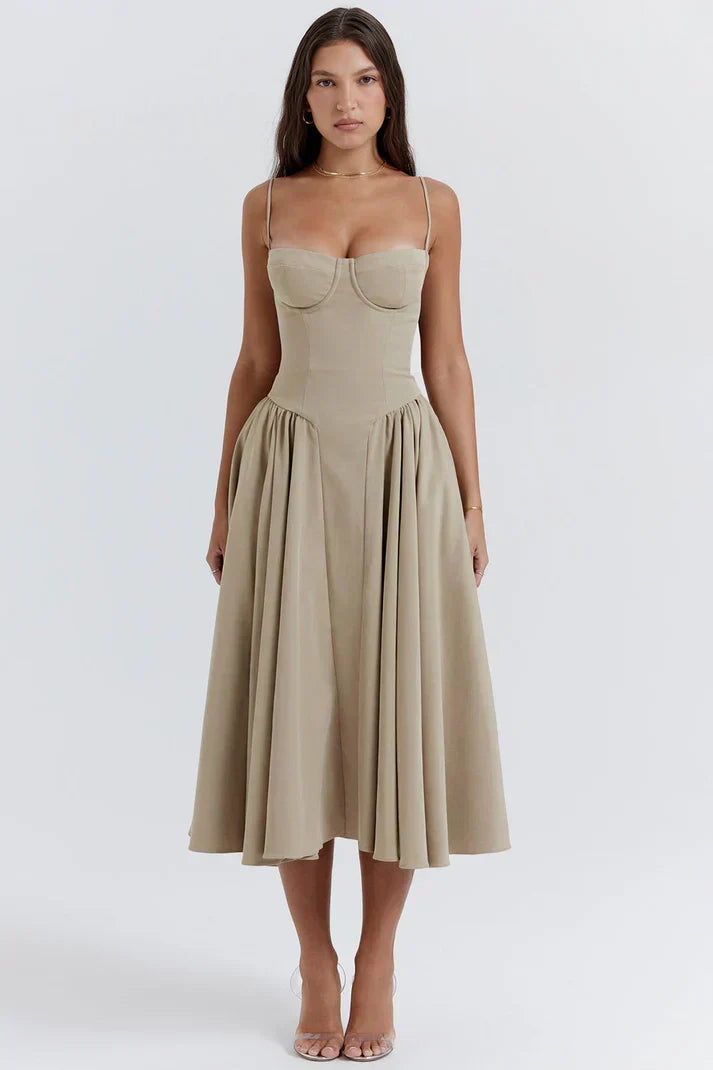 Ashleya korset-sommerkjole — alsidig elegant stil