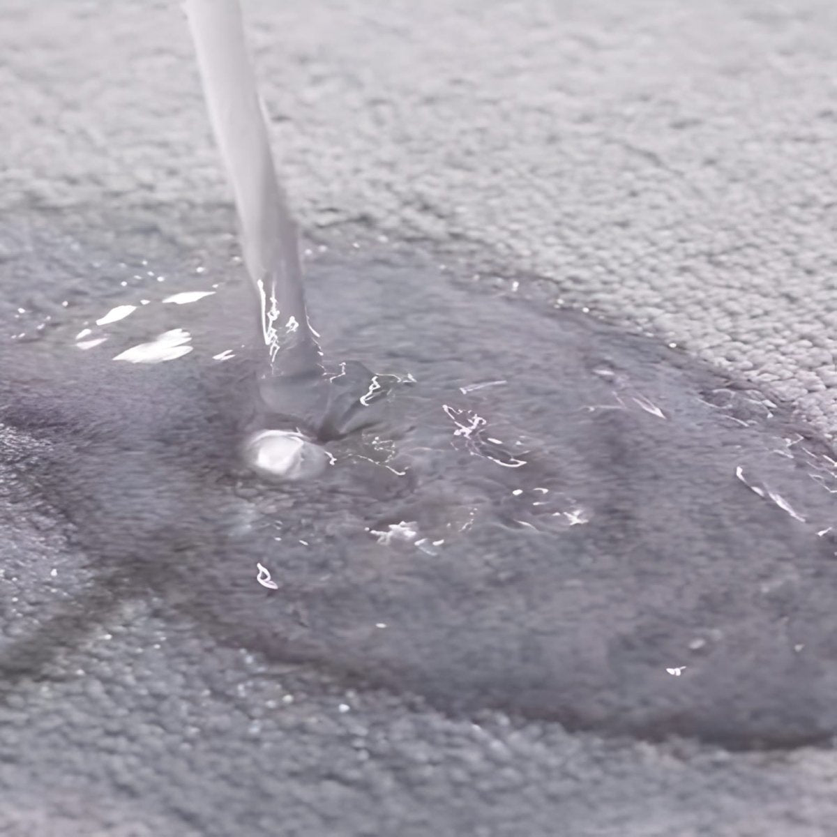 Nova-hurtigtørrende fløjlsbademåtte – absorberende, skridsikkert tæppe