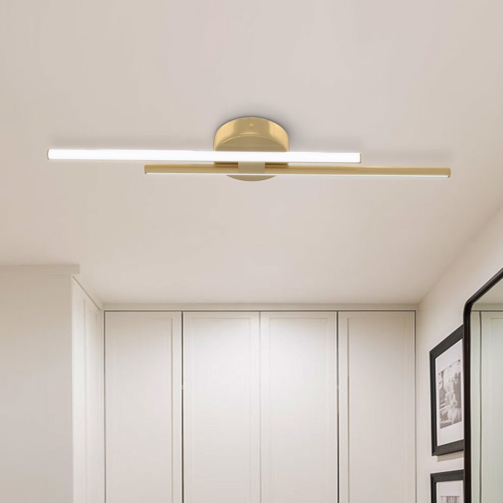 Flush-Mount 12W LED Strip Light — Cool White, Black Nickel Brass Finish, 60–80cm