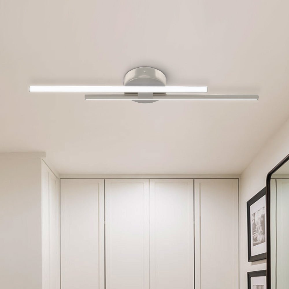 Flush-Mount 12W LED Strip Light — Cool White, Black Nickel Brass Finish, 60–80cm