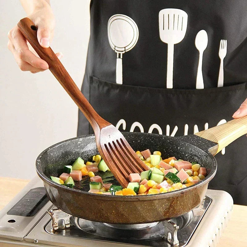 EcoChef チーク製キッチンアクセサリーセット - エレガントでサステナブル