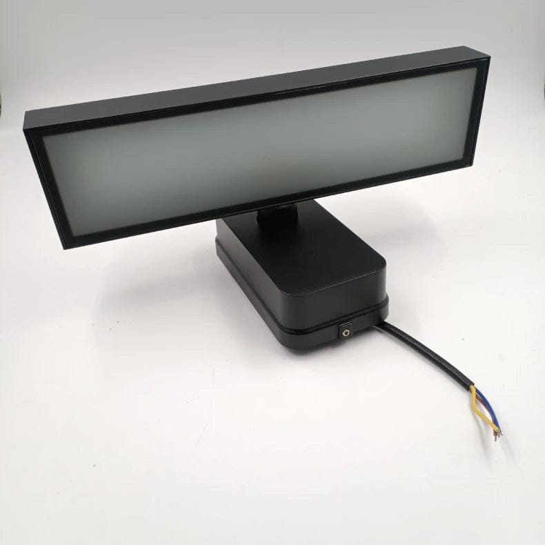 مصباح جداري Auron بمعيار IP65 — تفعيل مستشعر الحركة ورأس دوّار