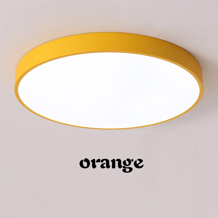 Candeeiro de teto minimalista GlowBeam — iluminação elegante e uniforme