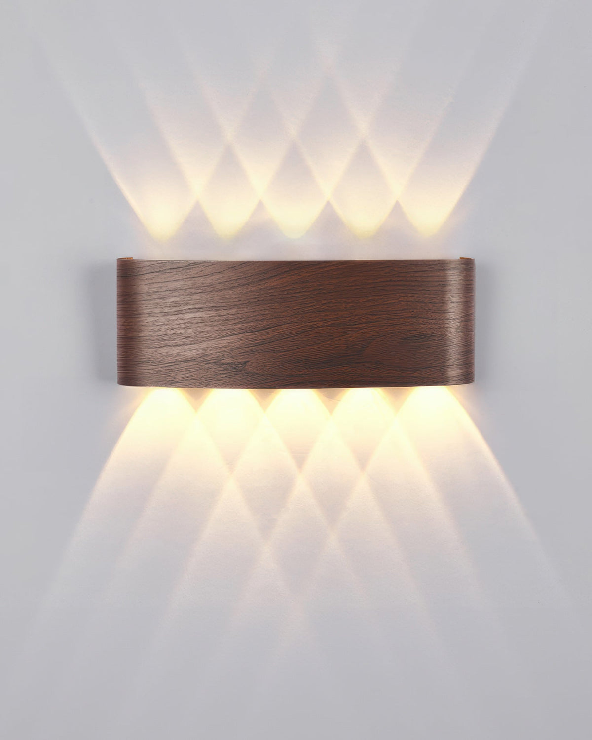Lumina vägglampa i träimitation med LED - väderbeständig utomhusbelysning
