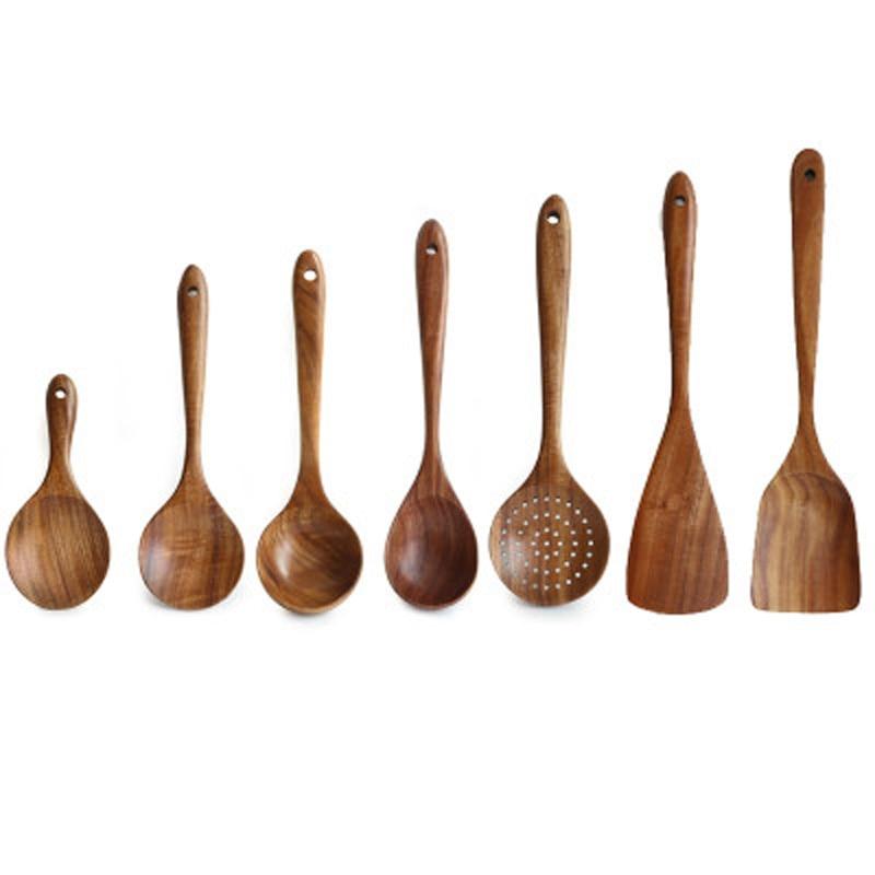Set rustico di utensili da cucina in legno di teak Taavita, 7 pezzi