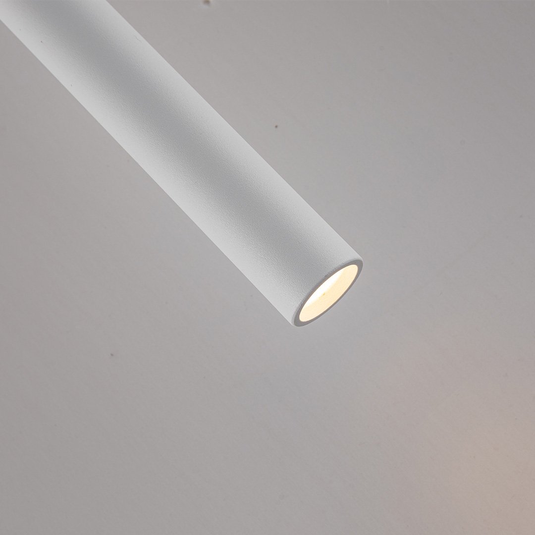 Minimalistyczna lampa wisząca Cirrus marki AeroLume — zaawansowana technologia LED